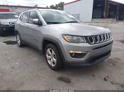 3C4NJCBB7KT851866 2019 JEEP COMPASS