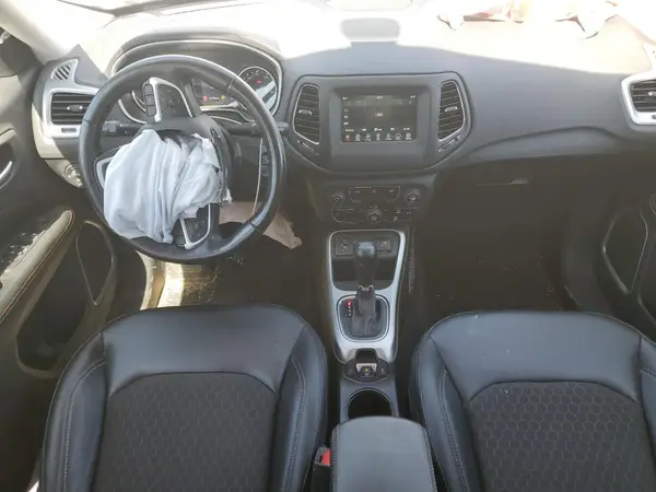 3C4NJCBB7KT854959 2019 JEEP COMPASS - Image 8