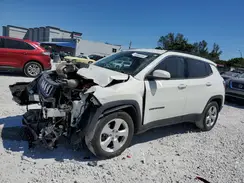 3C4NJCBB7KT855237 2019 JEEP COMPASS