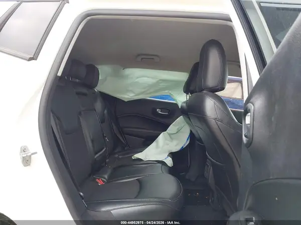 3C4NJCBB7LT102566 2020 JEEP COMPASS - Image 8