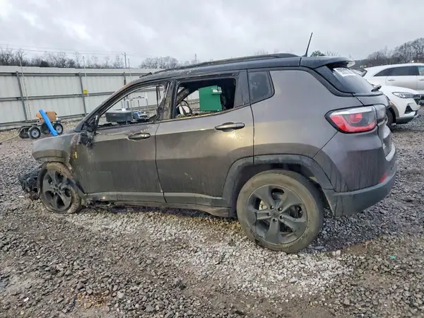 3C4NJCBB7LT126351 2020 JEEP COMPASS - Image 2