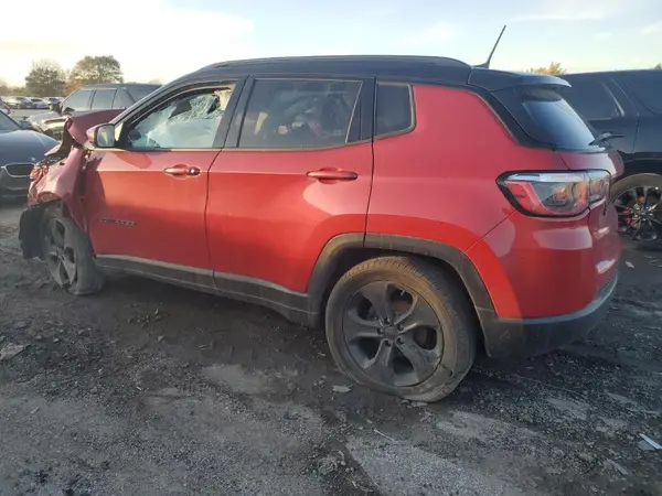 3C4NJCBB7LT158894 2020 JEEP COMPASS - Image 2