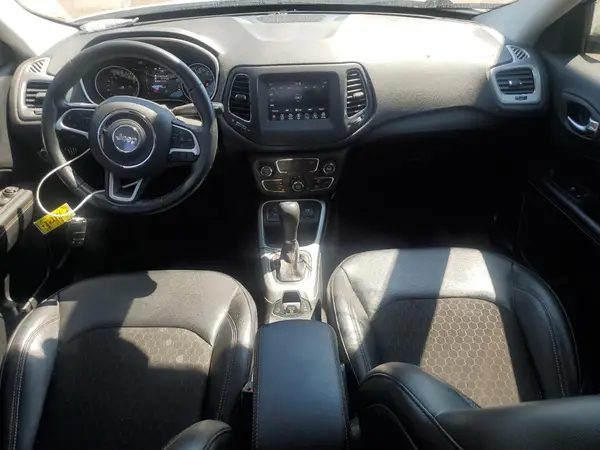 3C4NJCBB7LT212517 2020 JEEP COMPASS - Image 8