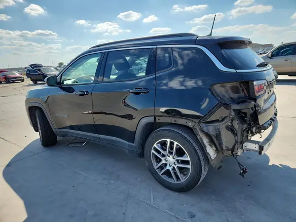 3C4NJCBB7LT252659 2020 JEEP COMPASS - Image 2