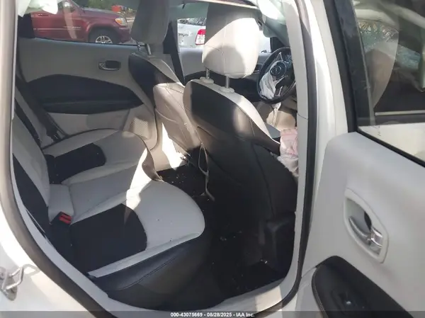 3C4NJCBB7MT502287 2021 JEEP COMPASS - Image 8