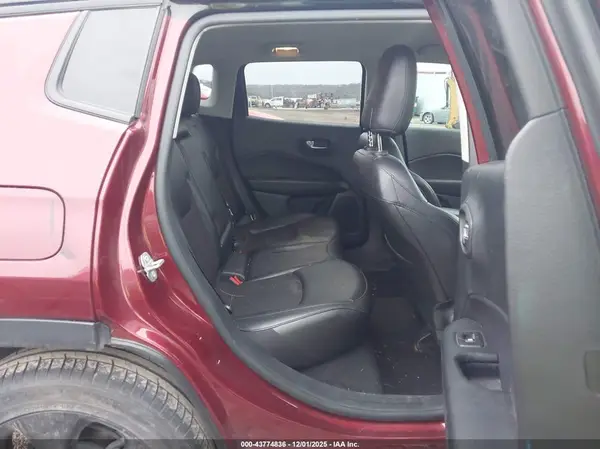 3C4NJCBB7MT510261 2021 JEEP COMPASS - Image 8