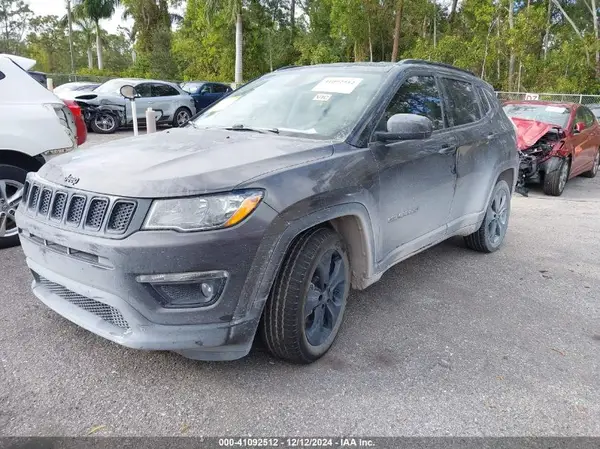 3C4NJCBB7MT567723 2021 JEEP COMPASS - Image 2