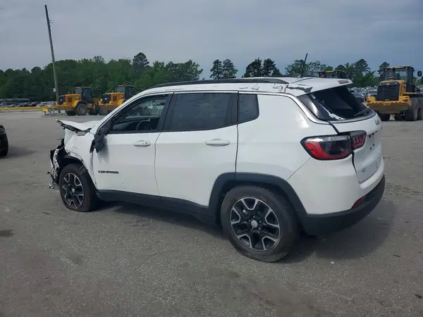 3C4NJCBB7NT139586 2022 JEEP COMPASS - Image 2