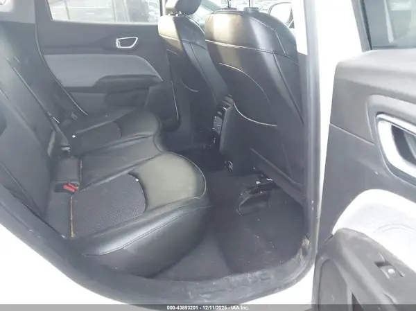 3C4NJCBB7NT145792 2022 JEEP COMPASS - Image 8
