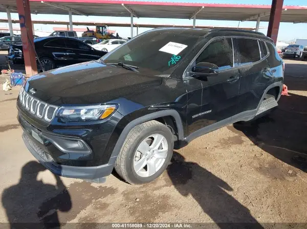 3C4NJCBB7NT156260 2022 JEEP COMPASS - Image 2