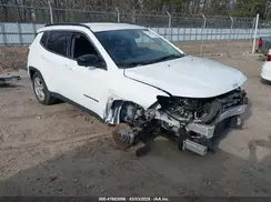 3C4NJCBB7NT214335 2022 JEEP COMPASS