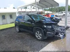 3C4NJCBB8HT652799 2017 JEEP COMPASS