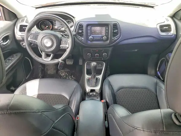 3C4NJCBB8HT668808 2017 JEEP COMPASS - Image 8