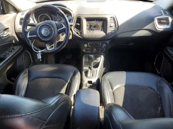 3C4NJCBB8HT669330 2017 JEEP COMPASS - Image 8