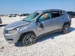 3C4NJCBB8JT108731 2018 JEEP COMPASS
