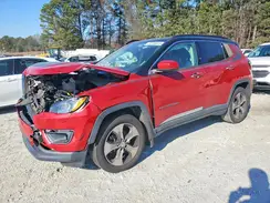 3C4NJCBB8JT166208 2018 JEEP COMPASS