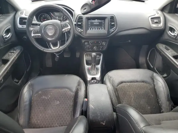 3C4NJCBB8JT204665 2018 JEEP COMPASS - Image 8