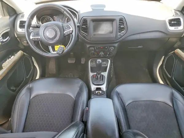 3C4NJCBB8JT204729 2018 JEEP COMPASS - Image 8