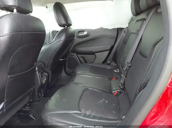 3C4NJCBB8JT215147 2018 JEEP COMPASS - Image 8