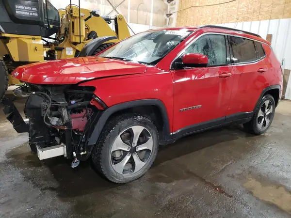 3C4NJCBB8JT227301 2018 JEEP COMPASS - Image 1