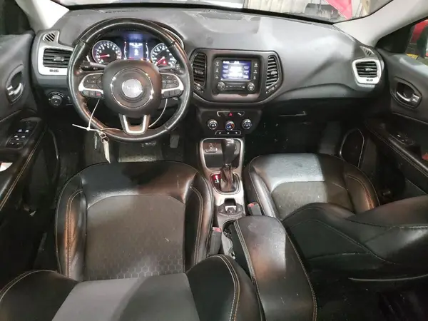 3C4NJCBB8JT227301 2018 JEEP COMPASS - Image 8