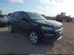 3C4NJCBB8JT235432 2018 JEEP COMPASS