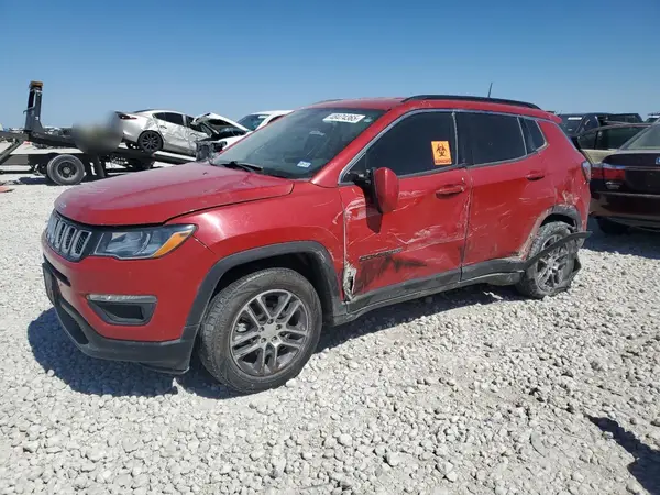 3C4NJCBB8JT235480 2018 JEEP COMPASS - Image 1