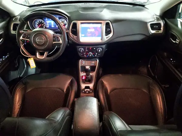 3C4NJCBB8JT240386 2018 JEEP COMPASS - Image 8