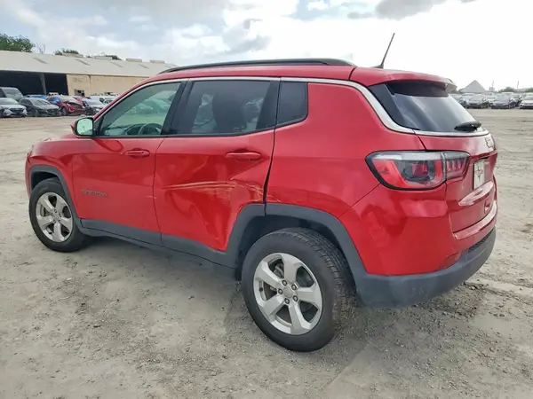 3C4NJCBB8JT266566 2018 JEEP COMPASS - Image 2