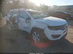 3C4NJCBB8JT267765 2018 JEEP COMPASS