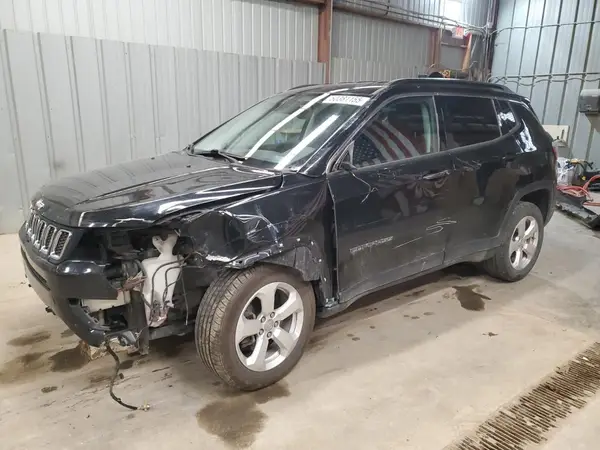 3C4NJCBB8JT293346 2018 JEEP COMPASS - Image 1