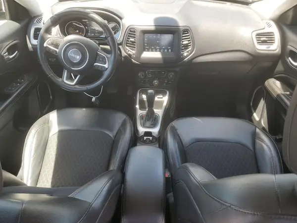 3C4NJCBB8JT293492 2018 JEEP COMPASS - Image 8