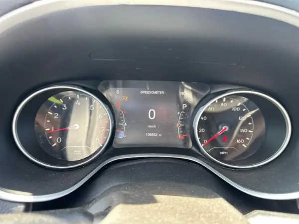3C4NJCBB8JT318665 2018 JEEP COMPASS - Image 8