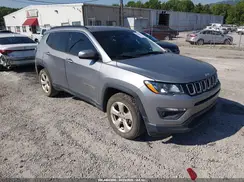 3C4NJCBB8JT322456 2018 JEEP COMPASS