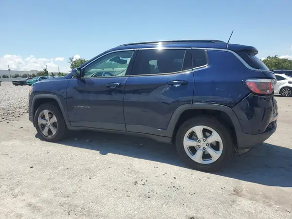 3C4NJCBB8JT339192 2018 JEEP COMPASS - Image 2