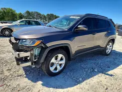 3C4NJCBB8JT351522 2018 JEEP COMPASS