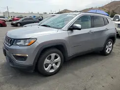3C4NJCBB8JT461048 2018 JEEP COMPASS