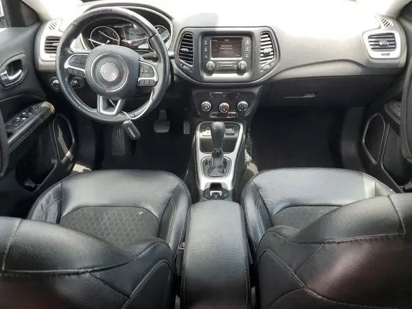 3C4NJCBB8JT461048 2018 JEEP COMPASS - Image 8