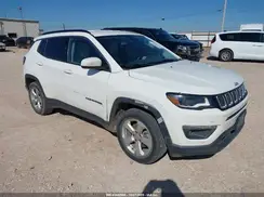 3C4NJCBB8JT465844 2018 JEEP COMPASS