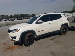 3C4NJCBB8JT468968 2018 JEEP COMPASS