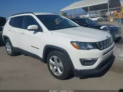 3C4NJCBB8JT469098 2018 JEEP COMPASS
