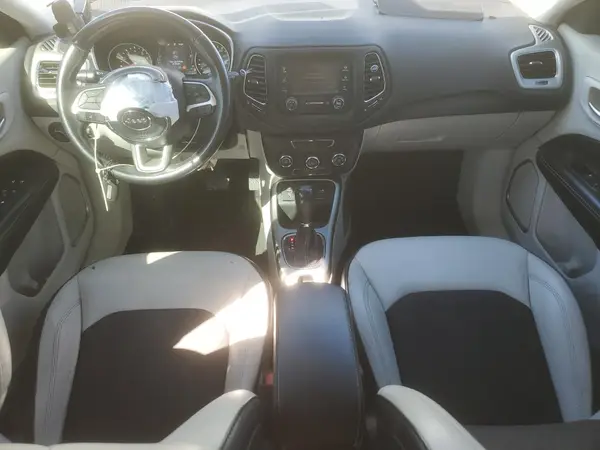 3C4NJCBB8JT471398 2018 JEEP COMPASS - Image 8