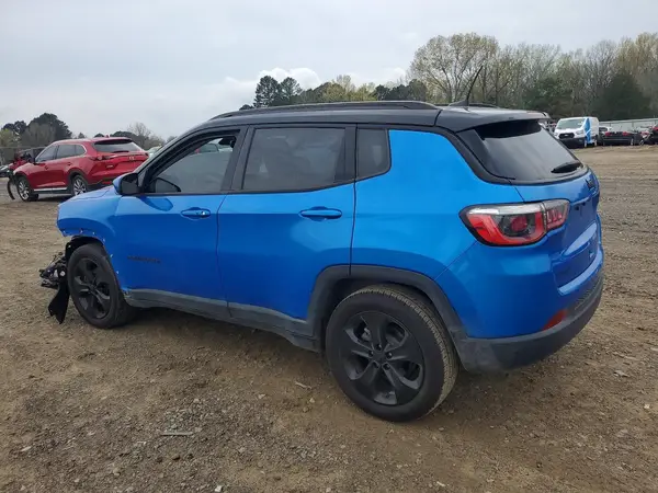 3C4NJCBB8JT486791 2018 JEEP COMPASS - Image 2