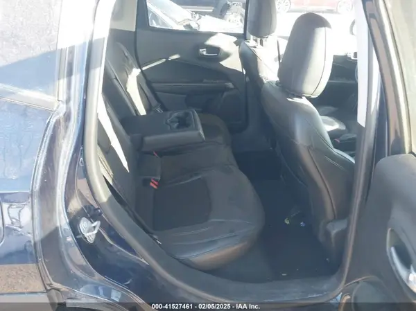 3C4NJCBB8JT495426 2018 JEEP COMPASS - Image 8