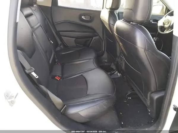 3C4NJCBB8KT612892 2019 JEEP COMPASS - Image 8