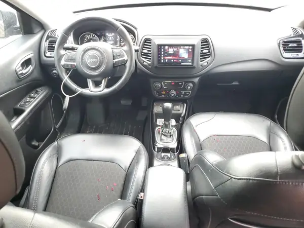 3C4NJCBB8KT613024 2019 JEEP COMPASS - Image 8