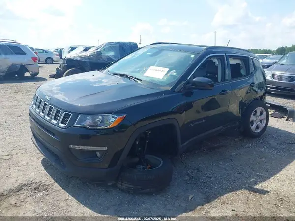 3C4NJCBB8KT616313 2019 JEEP COMPASS - Image 2