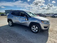 3C4NJCBB8KT636948 2019 JEEP COMPASS