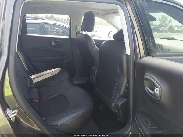 3C4NJCBB8KT658206 2019 JEEP COMPASS - Image 8