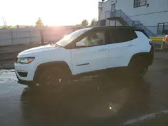 3C4NJCBB8KT658335 2019 JEEP COMPASS
